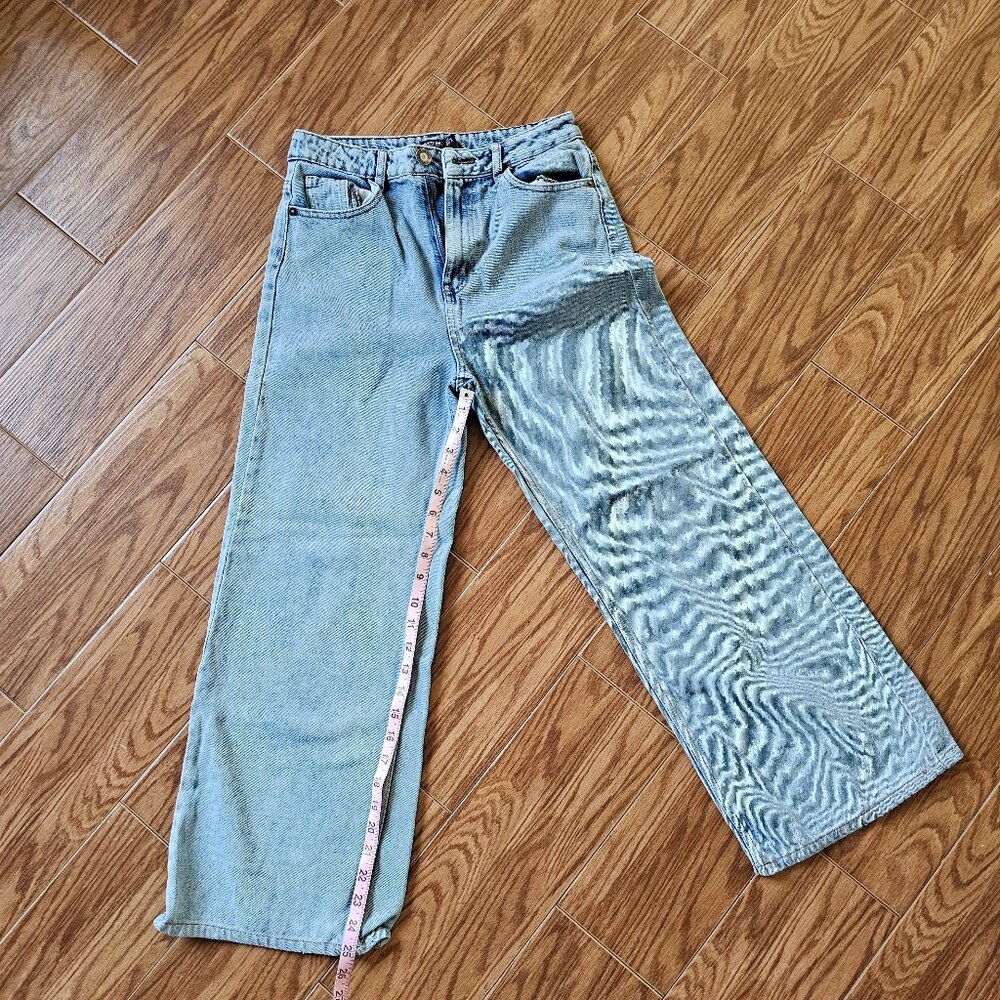 Nasty Gal Light Wash Wide Straight Leg Jeans | Size 6 Vintage Baggy Denim